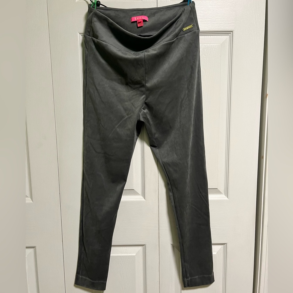 Never worn Lilly Pulitzer Desi ultra suede leggings womens size 14